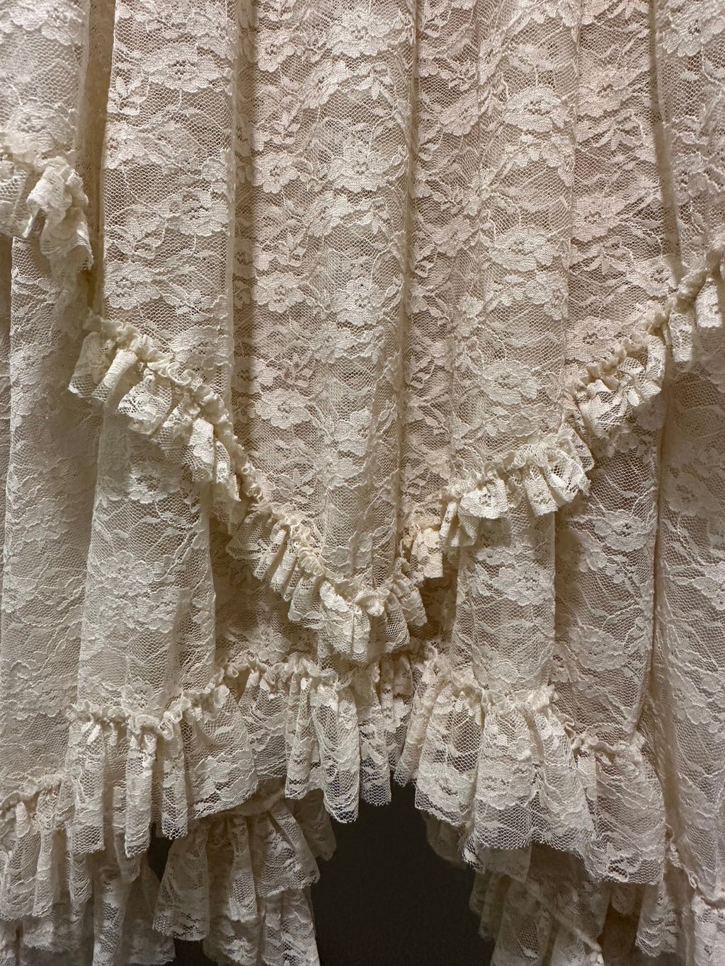 Intimately Free People Cream Lace Midi Dress | Tiered Handkerchief Hem | Size M | Excellent Pre-Owned